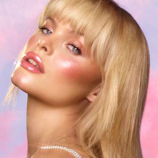 BEAUTY LIGHT WAND & HOLLYWOOD CONTOUR KIT – ET MUST-HAVE TIL KINDERNE
