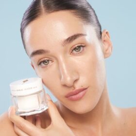 CHARLOTTE’S HYDRATION REVIVAL SKINCARE DISCOVERY SET – REJSEFORMAT HUDPLEJESÆT