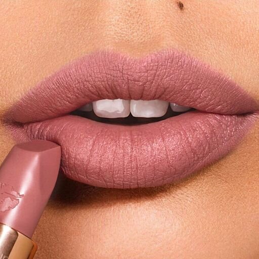 Matte Revolution Very Victoria