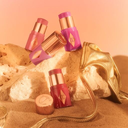 MINI UNREAL BLUSH, MORE SUMMER RUSH KIT Mini-blush-sæt