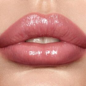 Pillow Talk LUSCIOUS LIP SLICK MAGISKE RABATTER