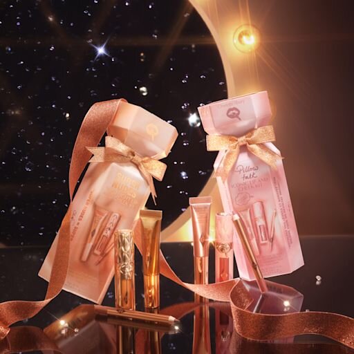 Super Nudes SPOTLIGHT LÆBE- OG KINDKIT LIP & CHEEK CRACKER