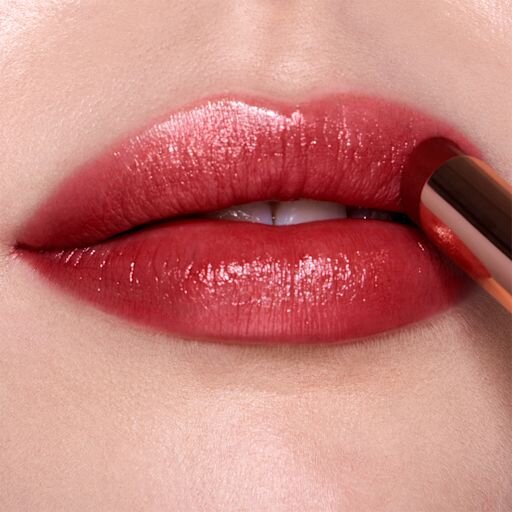 SUPERSTAR LIPS Walk of No Shame