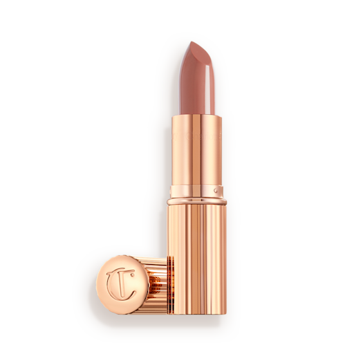 THE SUPER NUDES K.I.S.S.I.N.G – RUNWAY ROYALTY
