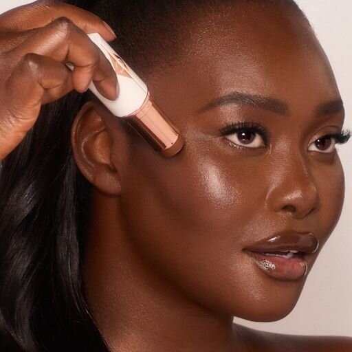 UNREAL SKIN SHEER GLOW TINT FUGTTILFØRENDE FOUNDATION-STICK 15 DEEP