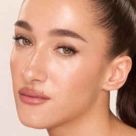 UNREAL SKIN SHEER GLOW TINT HYDRATING FOUNDATION STICK 4 FAIR